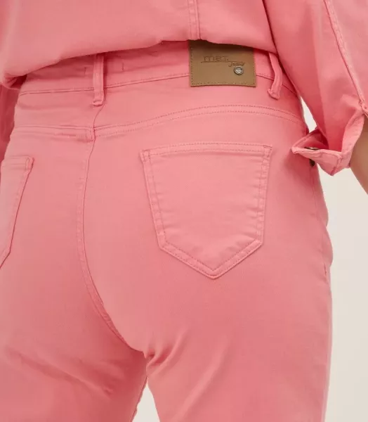 20097702-fuchsia-5.webp