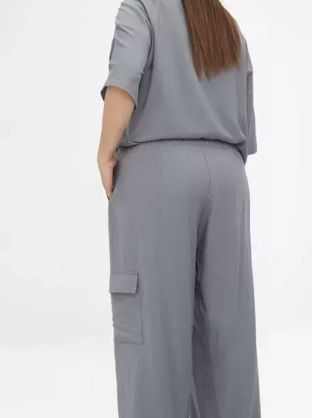 20538101-grey-4-1.webp