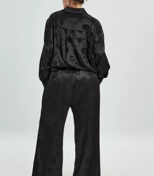 20888201-black-3.webp