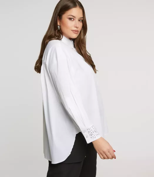 30298401-white-3.webp