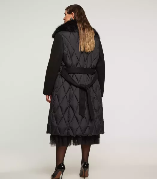 40058404-black-4.webp
