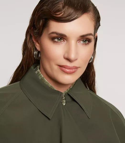 40238403-green-4.webp