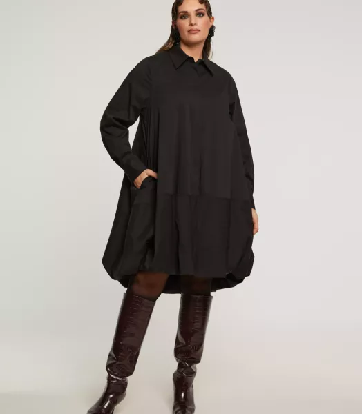 70248401-black-2.webp
