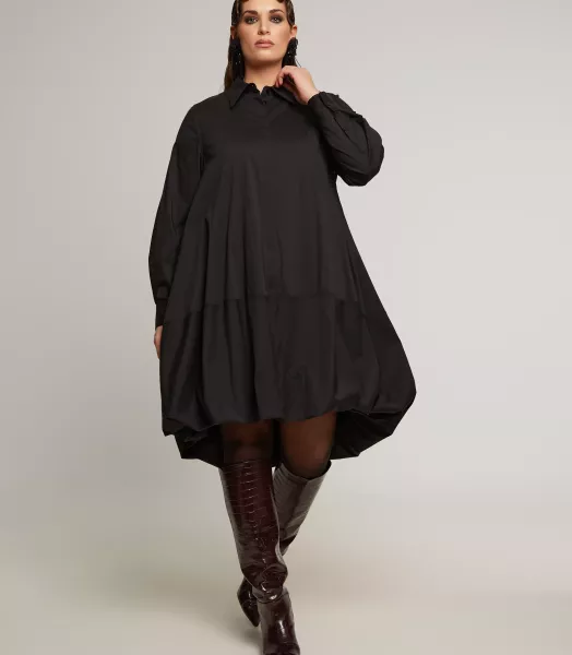 70248401-black-5.webp
