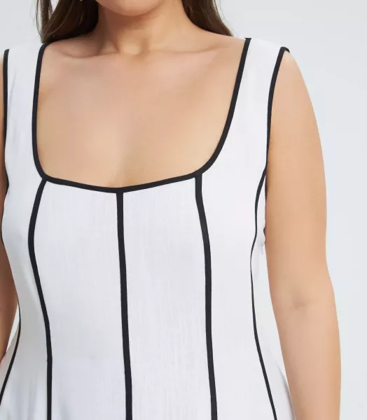 70498301-white-6.webp