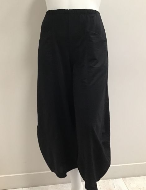 Pantalon uni noir grande taille 
