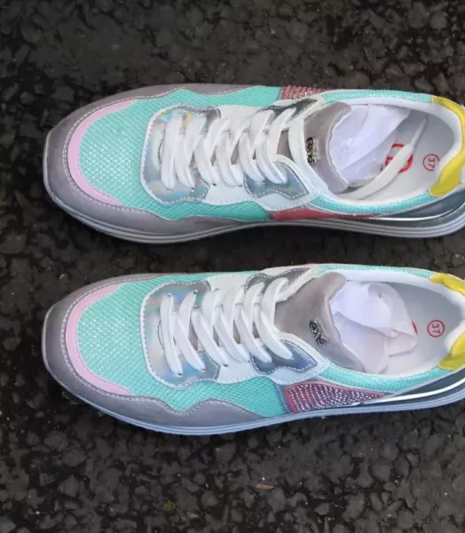 Baskets femme " Pastel"  eXé